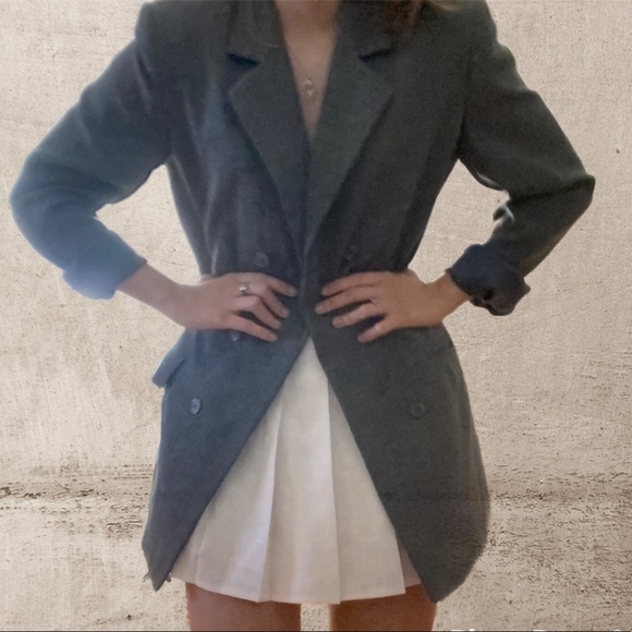 🚫 SOLD 🚫Burberry Gray Y2K Dress Long Blazer sz. 6 - Picture 7 of 10